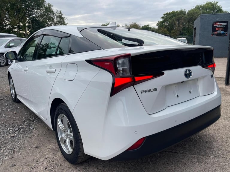 TOYOTA PRIUS 1.8 VVT-h Business Edition CVT Euro 6 (s/s) 5dr 2019