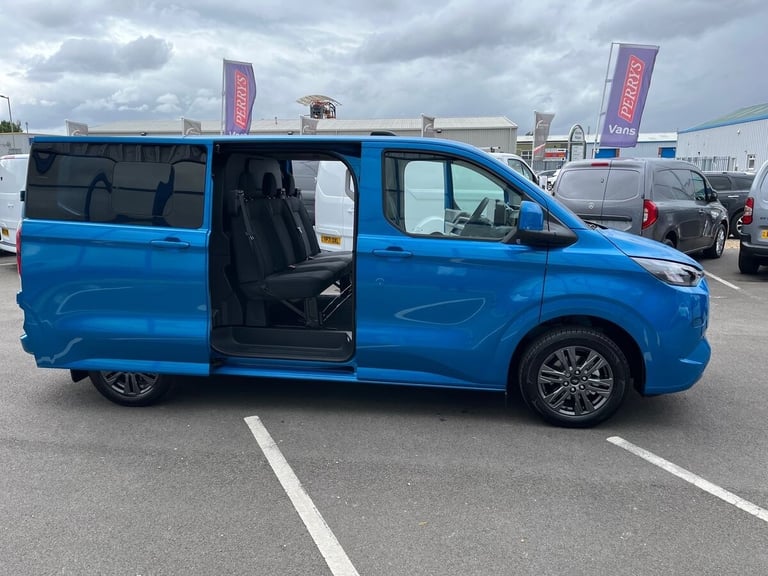 2025 Ford Transit Custom E-Transit Custom Limited DCiV 320 L1 65kWh 100kw 136 RWD 1 Speed Automat...