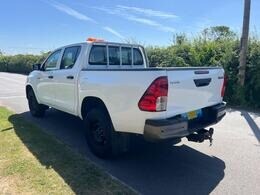 Active D/Cab Pick Up 2.4 D-4D