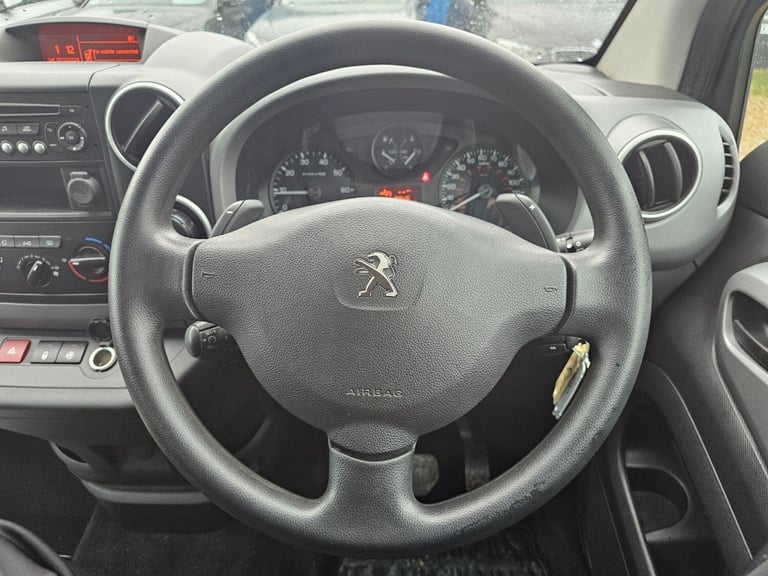 2017 Peugeot Partner Tepee 1.6 BlueHDi Allure Euro 6 (s/s) 5dr MPV Diesel Manual