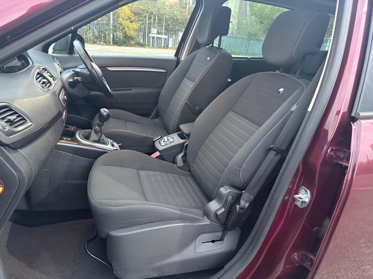 2016 Renault Grand Scenic 1.6 dCi Limited Nav Euro 6 (s/s) 5dr MPV Diesel Manual