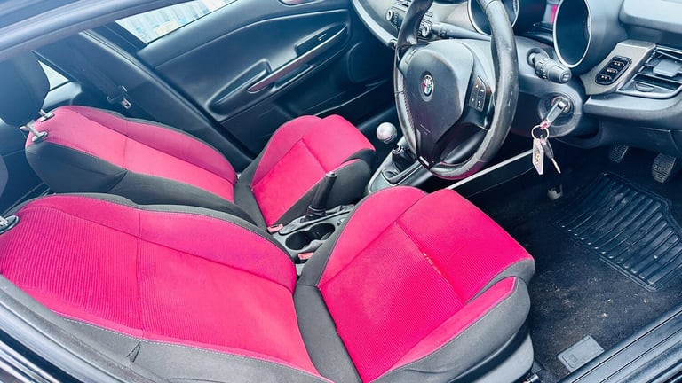 2014 Alfa Romeo Giulietta 1.6 JTDM-2 Collezione 5dr HATCHBACK DIESEL Manual