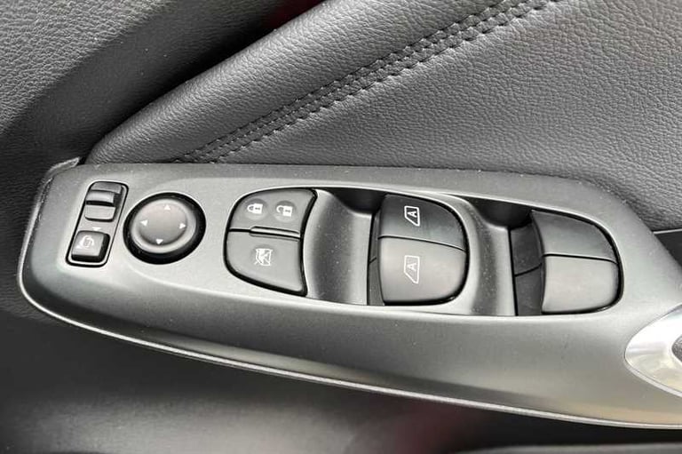 2024 Nissan Juke 1.0 DIG-T N-CONNECTA 5DR DCT Hatchback Petrol Automatic