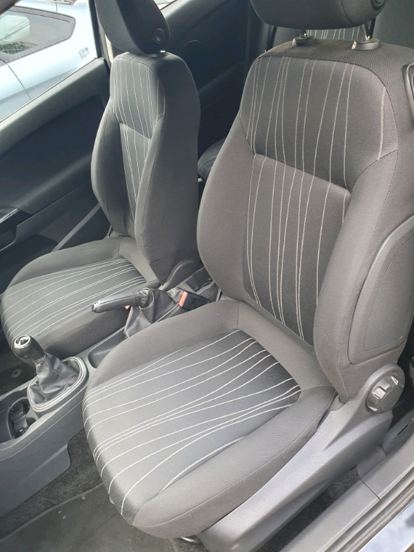 Used Corsa seats for Sale | Car Parts | Gumtree