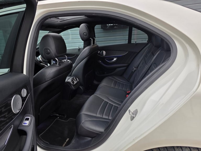 2019 Mercedes-Benz C Class 2.0 C300 AMG Line (Premium Plus) Saloon 4dr Petrol G-Tronic+ Euro 6 (s...