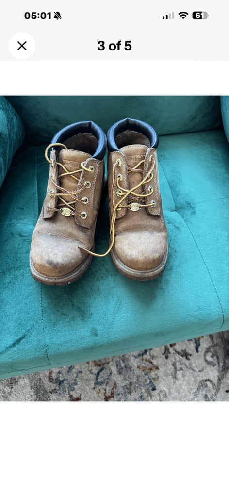 image for Womens Timberland Walking Boots Size 5