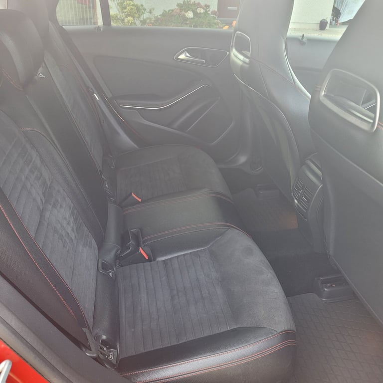 Mercedes CLA220D AMG Sport shooting brake