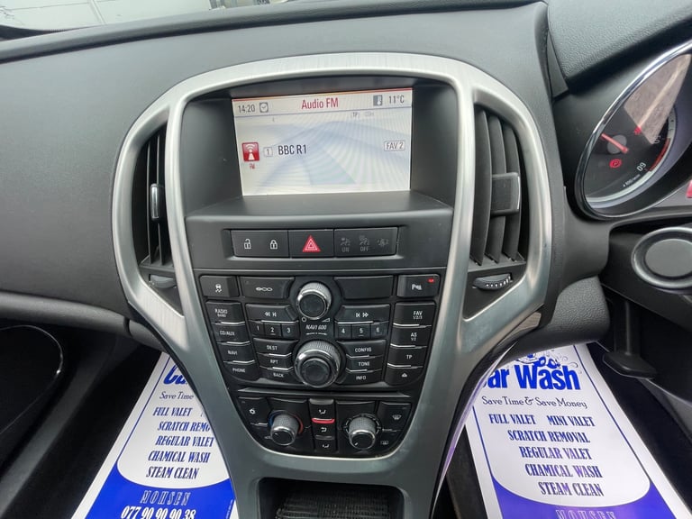 ** 2012 VAUXHALL ASTRA GTC 2.0 CDTi Sri + 11 SERVICES + HPI CLEAR ** 