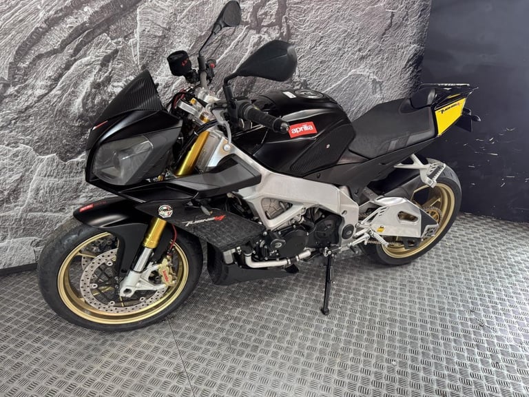 APRILIA TUONO 1000 V4 R APRC 2011