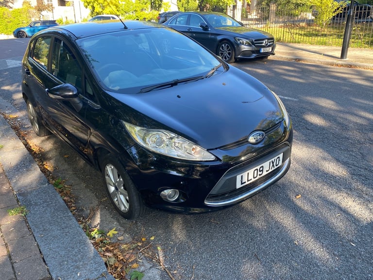 Ford, FIESTA, Hatchback, 5dr, +timing Belt, £20 Tax