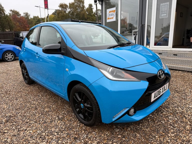 image for 2016 Toyota AYGO 1.0 VVT-i x-cite x-shift Euro 6 5dr HATCHBACK Petrol Automatic