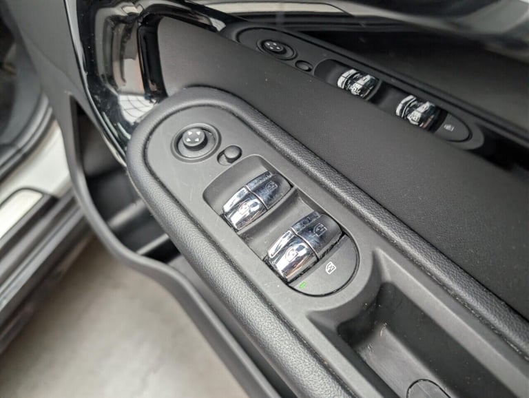 2020 MINI Countryman 1.5 Cooper Classic SUV 5dr Petrol Manual Euro 6 (s/s) (136 ps) - BLUETOOTH H...