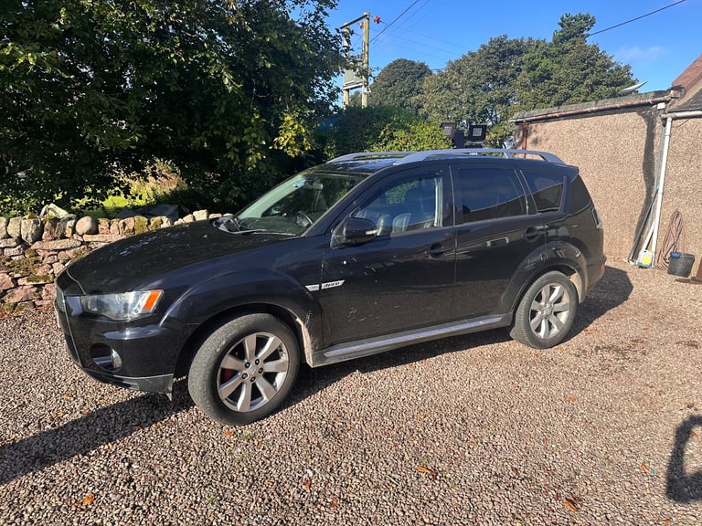 Mitsubishi, OUTLANDER, Estate, 2010, Manual, 2179 (cc), 5 doors