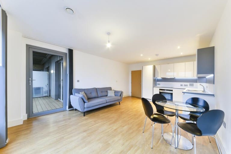 Dalston - 1 bedroom flat for sublet
