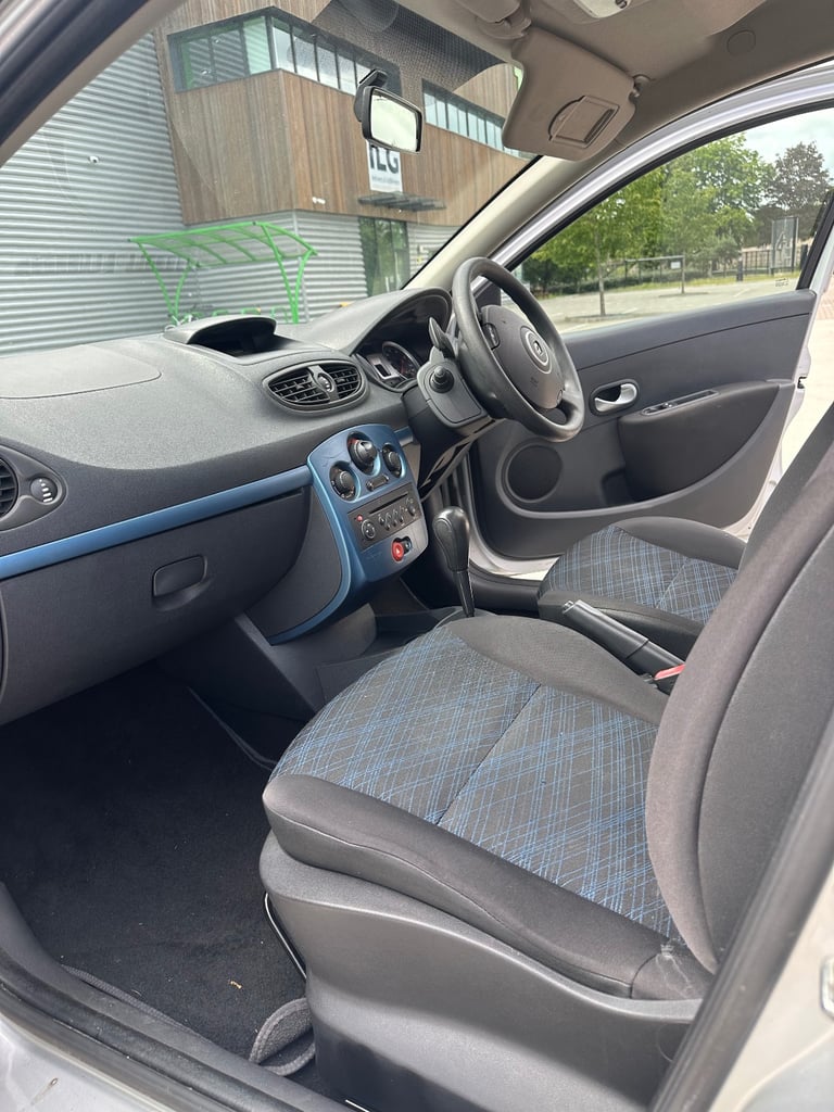 Renault, CLIO, Hatchback, 2008, Other, 1598 (cc), 5 doors