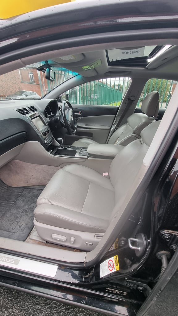 GS300 V6 245HP AUTO PXWELCOME 