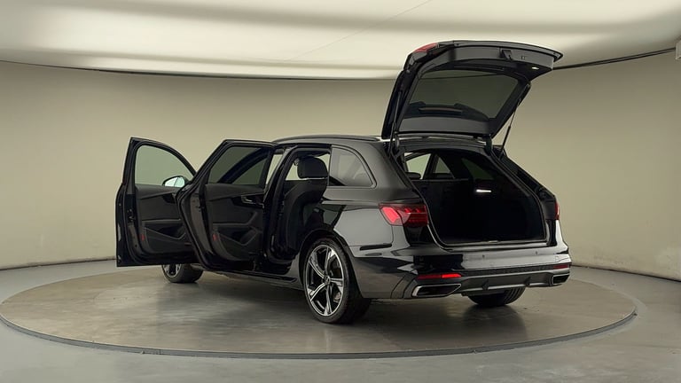 2022 Audi A4 Avant 2.0 TFSI 40 Black Edition Estate 5dr Petrol S Tronic Euro 6 (s/s) (204 ps) Est...