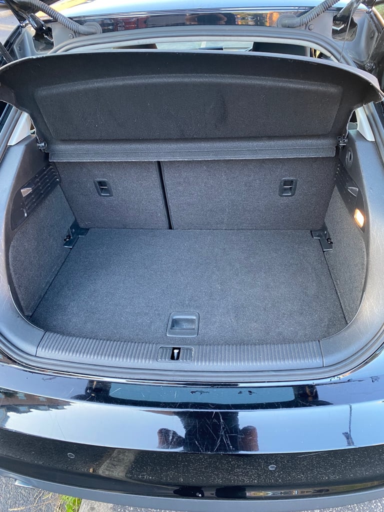Audi, A1, Hatchback, 2018, Manual, 1598 (cc), 3 doors
