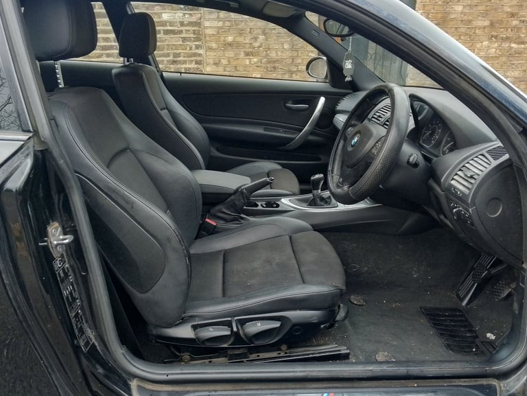 BMW, 1 SERIES, Hatchback, 2009, Manual, 1995 (cc), 3 doors