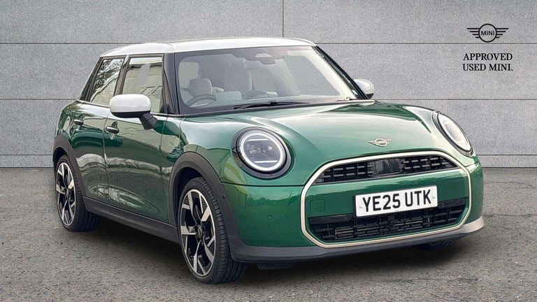 image for 2025 MINI Cooper 1.5 C Exclusive 5dr Auto HATCHBACK PETROL Automatic