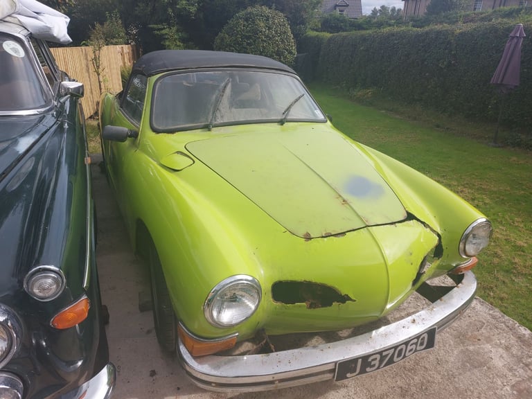 VW Karmann Ghia 