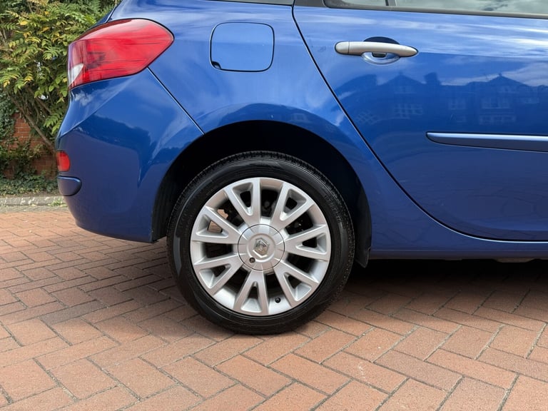 RENAULT CLIO 1.5 dCi Dynamique 2010