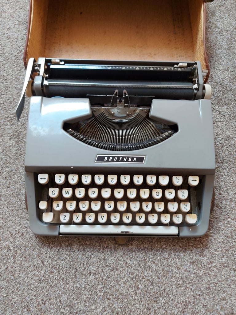 Old Brother typewriter 
