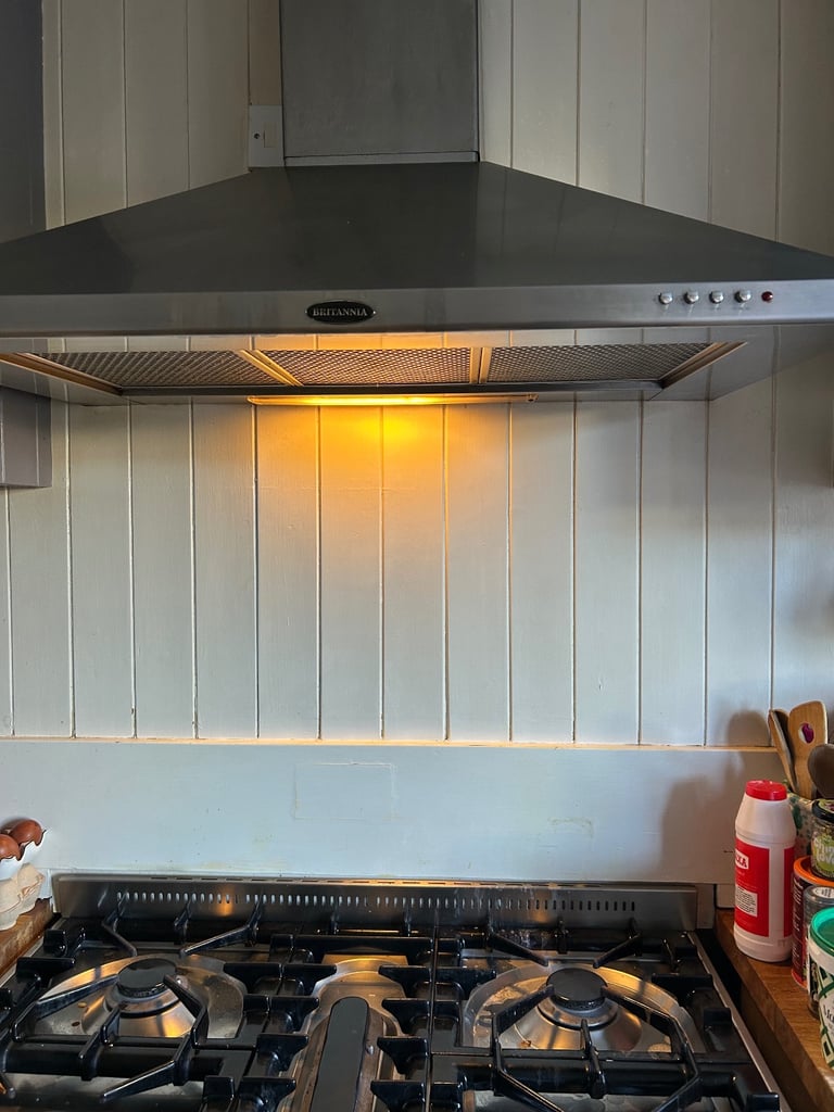 Britannia cooker & matching hood
