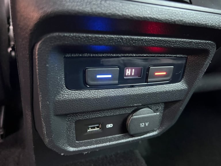 2020 Volkswagen Tiguan 2.0 TSI R-Line Tech SUV 5dr Petrol DSG 4Motion Euro 6 (s/s) (190 ps) ESTAT...