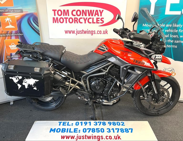 TRIUMPH TIGER 800 XRT, 2016(16), 19,707 MILES, PANNIERS, CRASH BARS, VGC, £4995