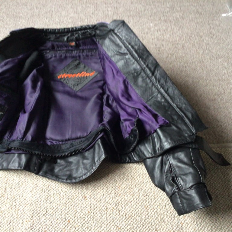 Motorcycle Jacket Leather (Ladies). £20.00