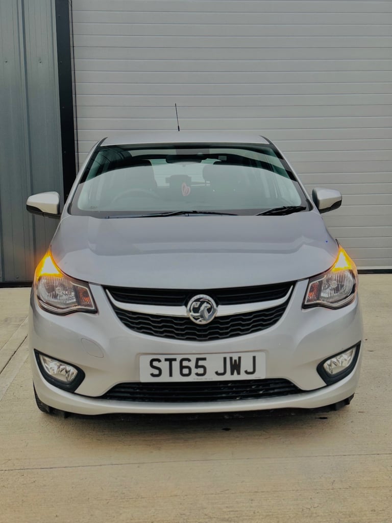 Vauxhall, VIVA, Hatchback, 2015, Manual, 999 (cc), 5 doors