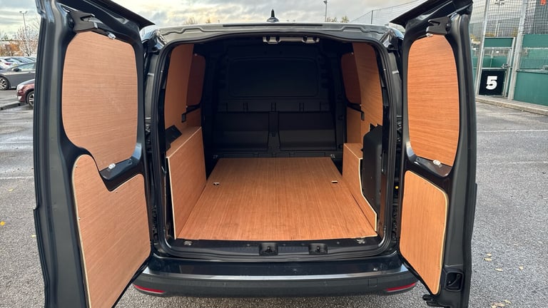 2025 Ford Transit Connect 1.5 EcoBoost PHEV 150 Limited Van Auto PANEL VAN PETROL/ELECTRIC Automatic