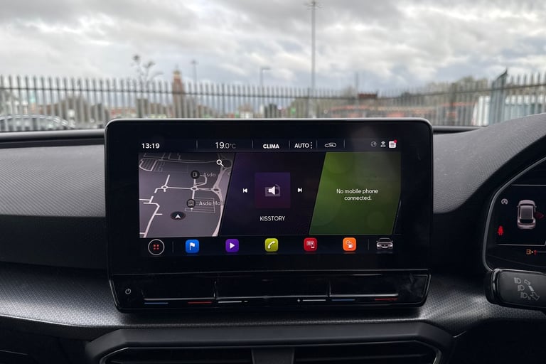 2021 SEAT Leon 1.0 TSI EVO SE Dynamic 5dr Hatchback PETROL Manual