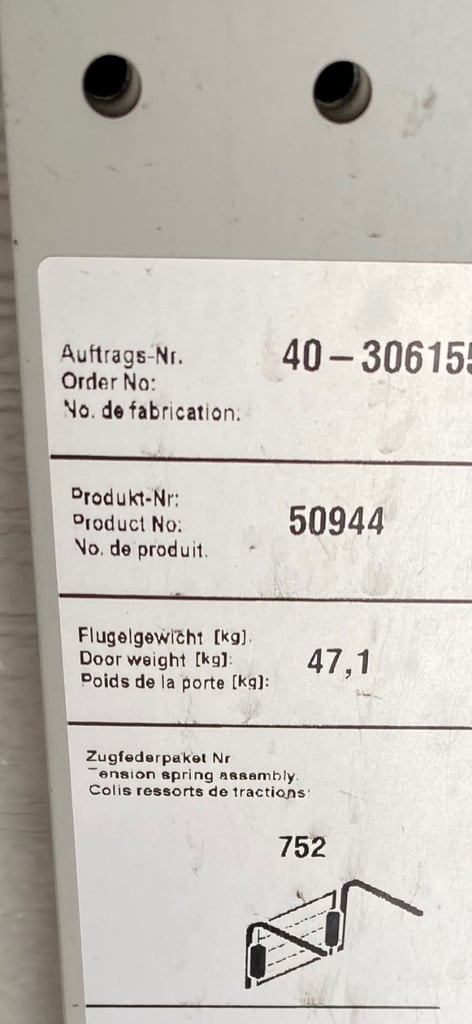 Electric garage door