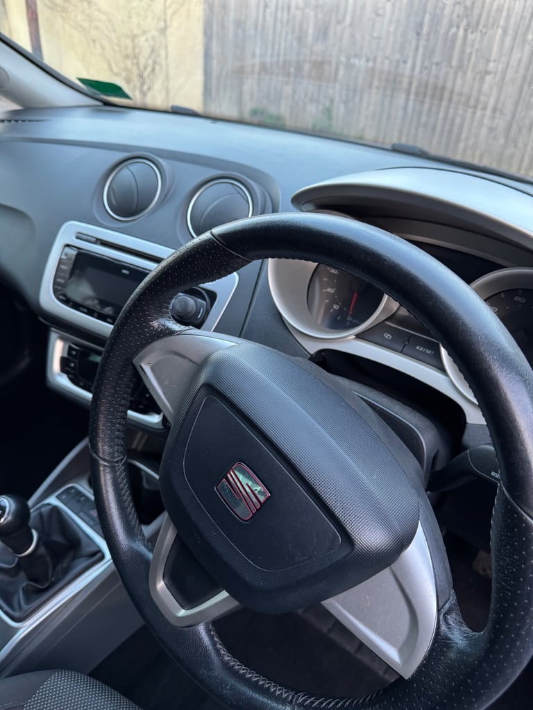 Seat, IBIZA, Hatchback, 2009, Manual, 1390 (cc),3 doors - Image 3