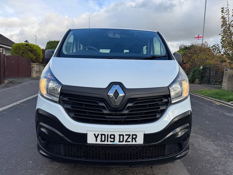 2019 Renault Trafic 2019 RENAULT TRAFIC 1.6 DCI 27 BUSINESS SWB EURO 6 MINIBUS  MPV Diesel Manual