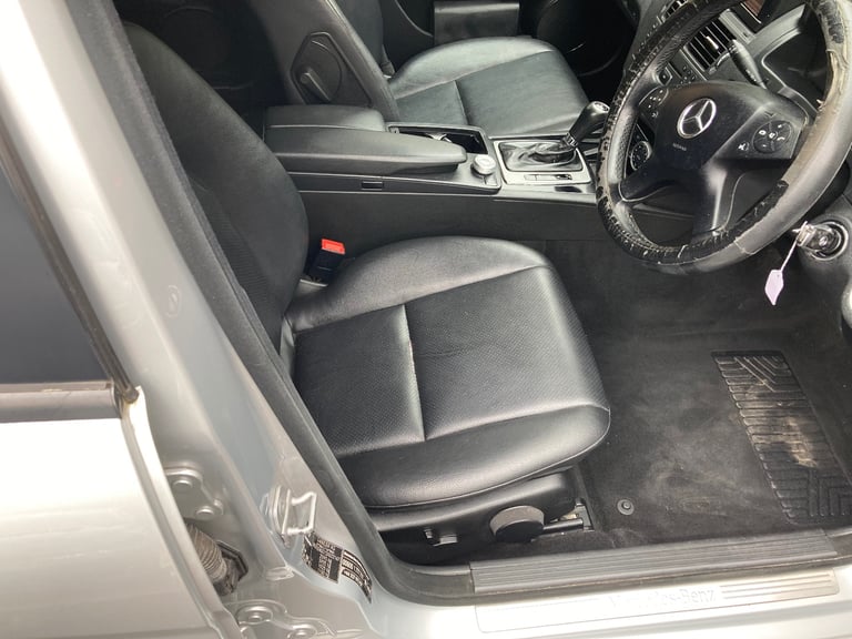 MERCEDES BENZ C200 EXCECUTIVE SE CDI AUTOMATIC