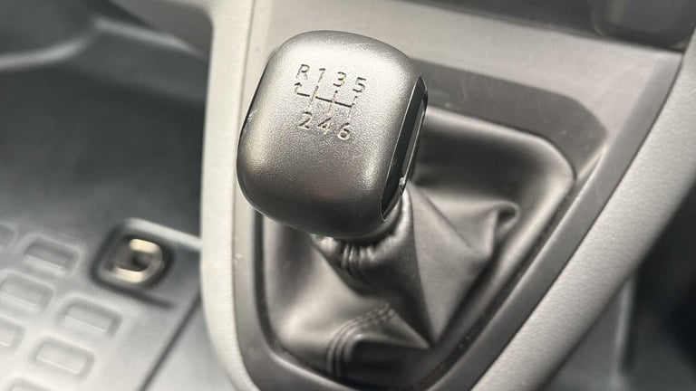  Toyota ProAce 1.5D 100 Active Van Van Diesel Manual