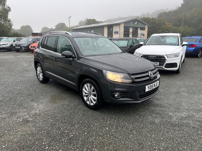2015 Volkswagen Tiguan 2.0 TDi BlueMotion Tech Match 5dr [2WD] ESTATE DIESEL Manual