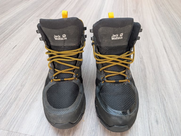 image for Jack Wolfskin hiking/walking boots