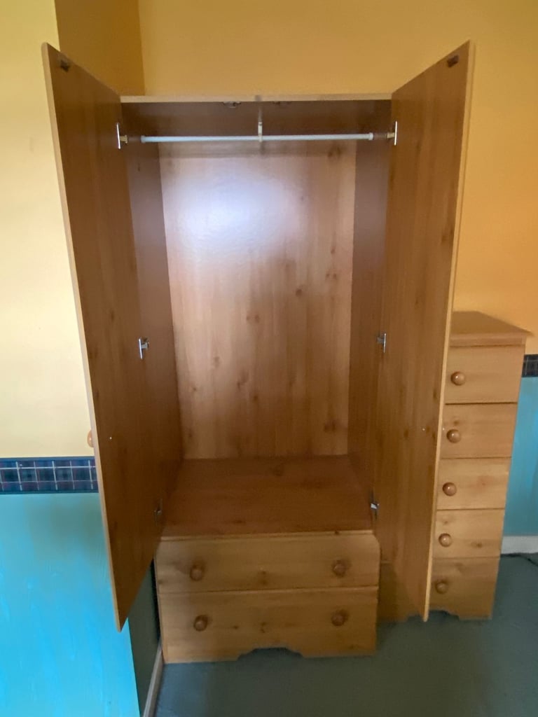 Pine Wardrobe and Chest of Drawers 