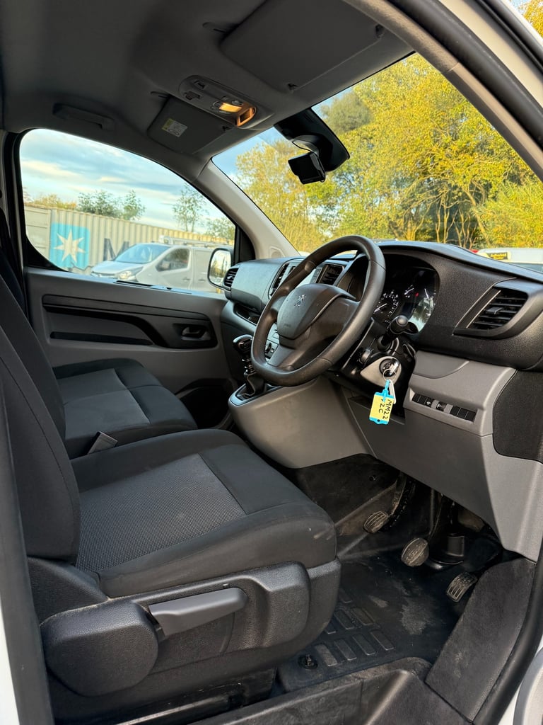 2022 Peugeot Expert 1000 1.5 BlueHDi 100 Professional Premium Van, Euro 6 , No VAT PANEL VAN Dies...