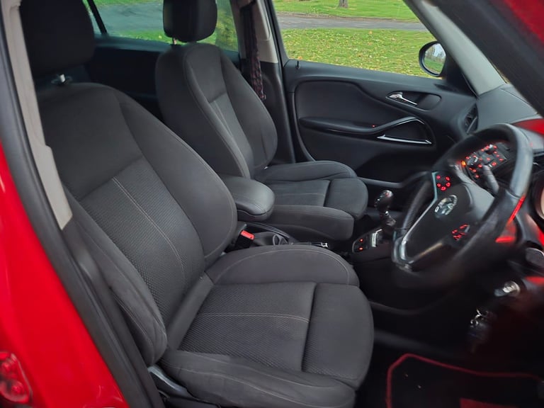 Vauxhall zafira tourer sri 2.0 cdti 2015 15 reg 7 seater 6 speed fsh mot 2026 runs great 