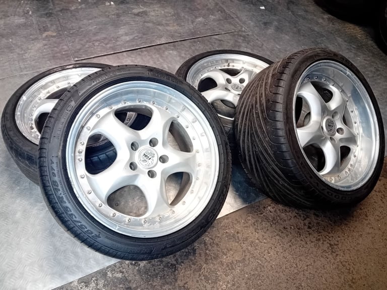 Wheels and tyres 