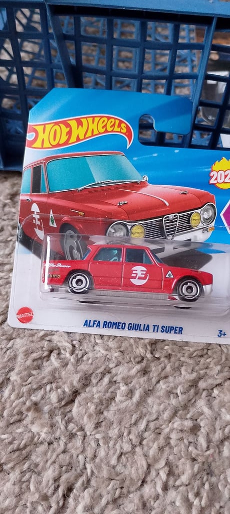 Hotwheels Cars. Selection of 6   