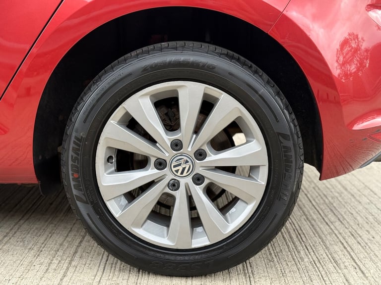 2013 Volkswagen Golf BLUEMOTION 1.6 TDI - 12 MONTHS MOT - £20 CHEAP CAR TAX 2KEY HATCHBACK Diesel...