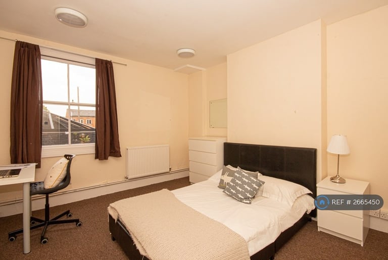 6 bedroom house in Bedford Street, Leamington Spa, CV32 (6 bed) (#2665450)