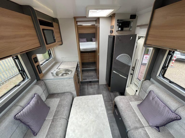 Bailey Adamo 75-4i 4 Berth 4 Belt end bedroom Auto 3500kg Garage 