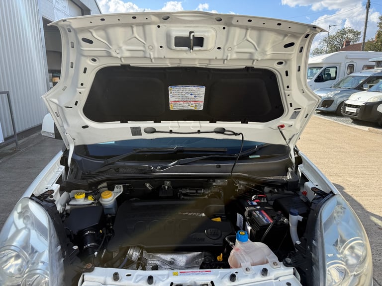 2015 (65)reg Fiat Doblo 1.6 M-Jet Camper Van - 1 Owner - 15250 miles